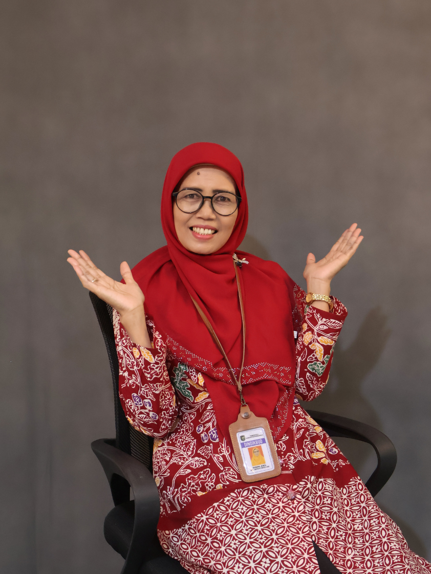 Tri Murni, MM. Pd.